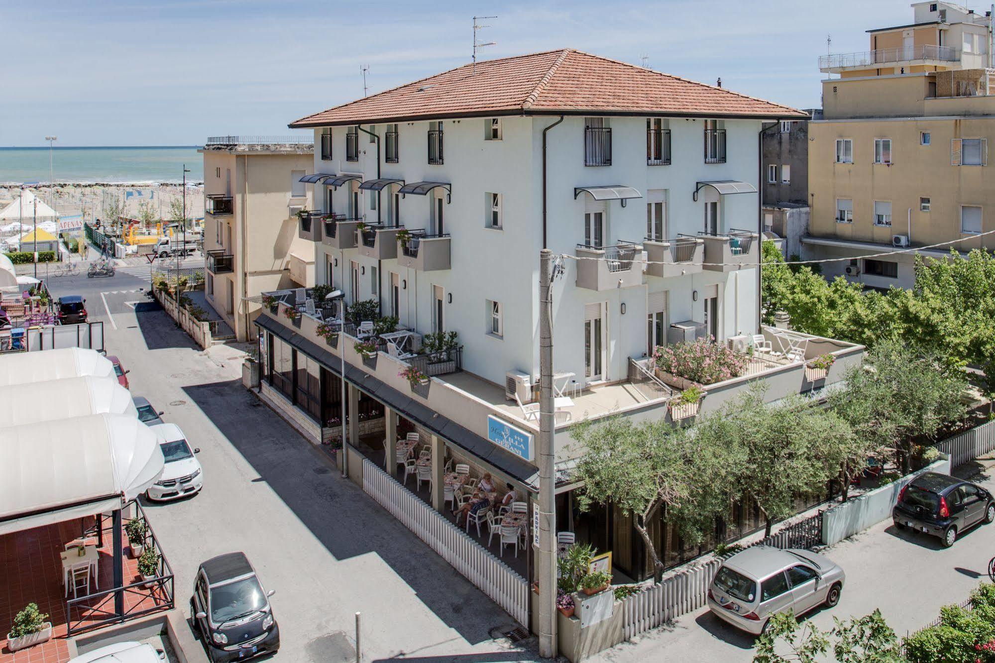Hotel Villa Dei Gerani Rimini Ngoại thất bức ảnh